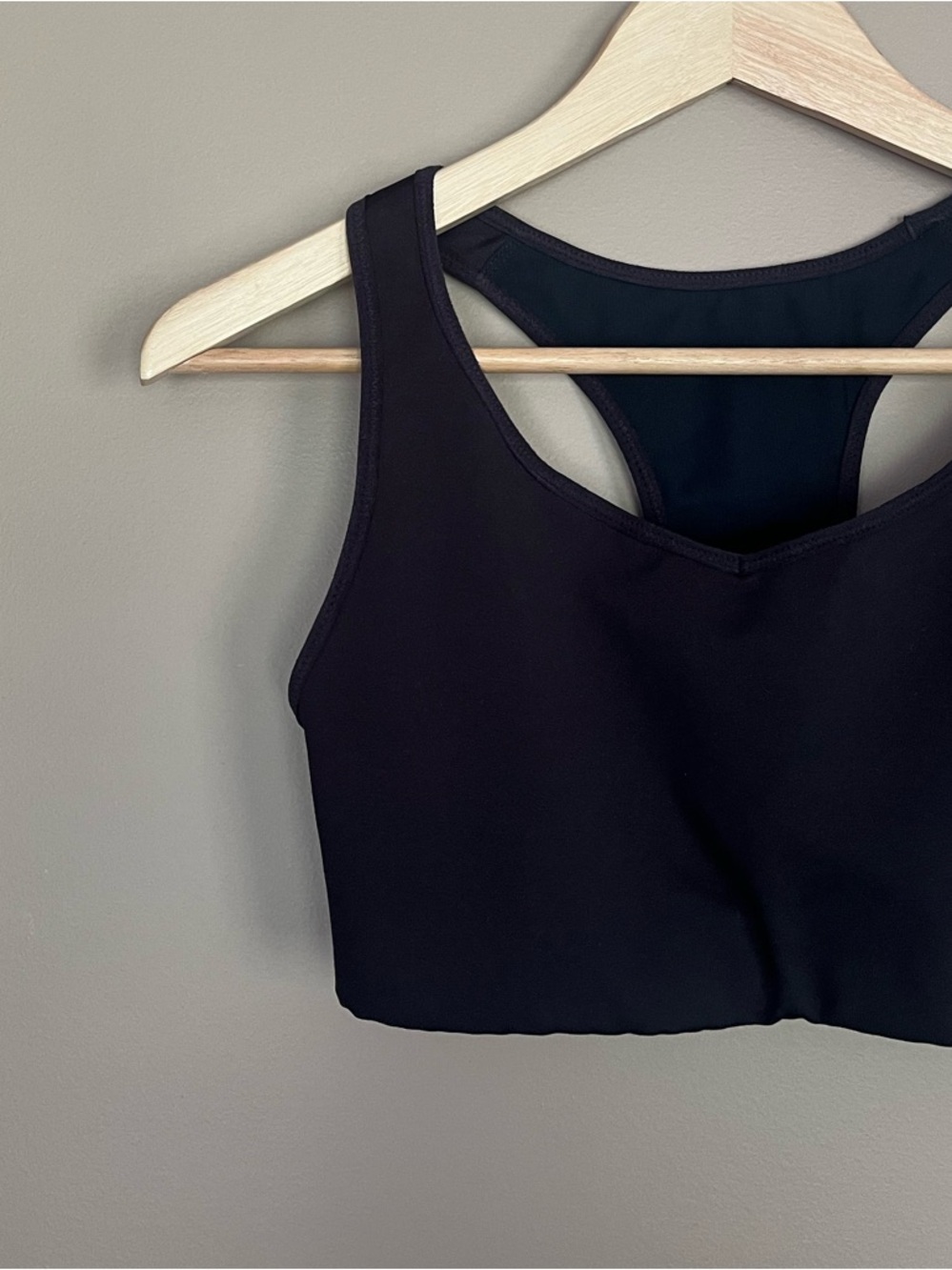 {Patagonia} Racerback Sports Bra in Black - Womens Small - Picture 2 of 8